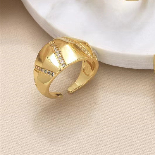 New Copper-plated Gold Inlaid Zircon Geometric Open Adjustable Ring Women