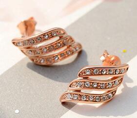 Diamonds Lux Drop Clipping Earrings