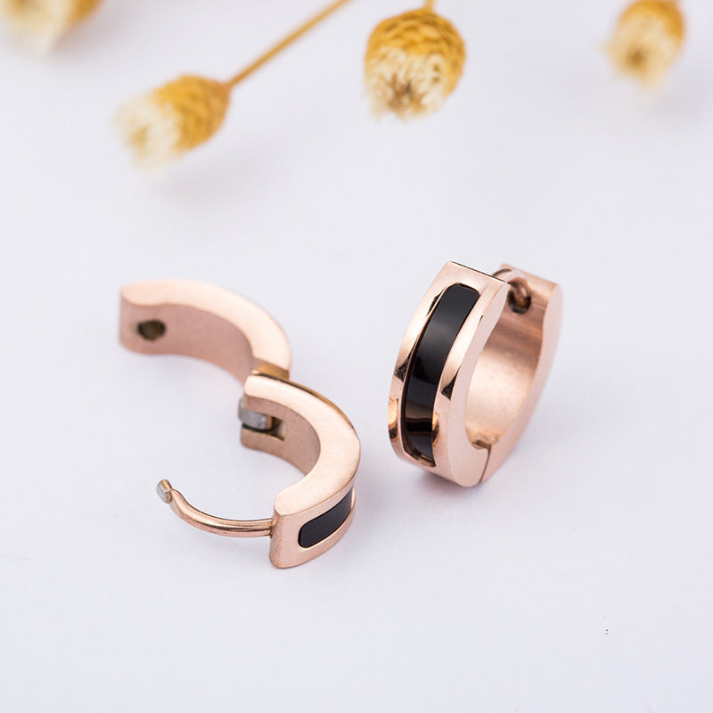 EarWheel Black Earrings