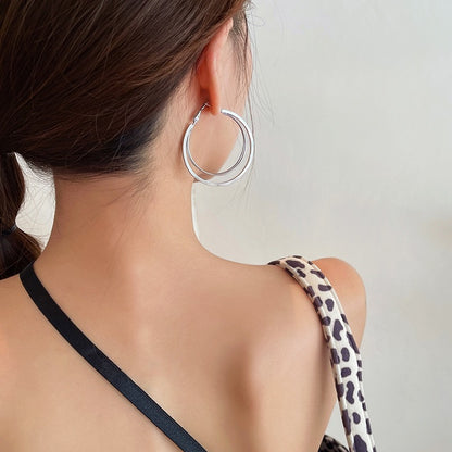 Round Orbit Earrings