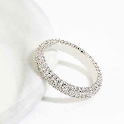 Single Row Diamond Ring