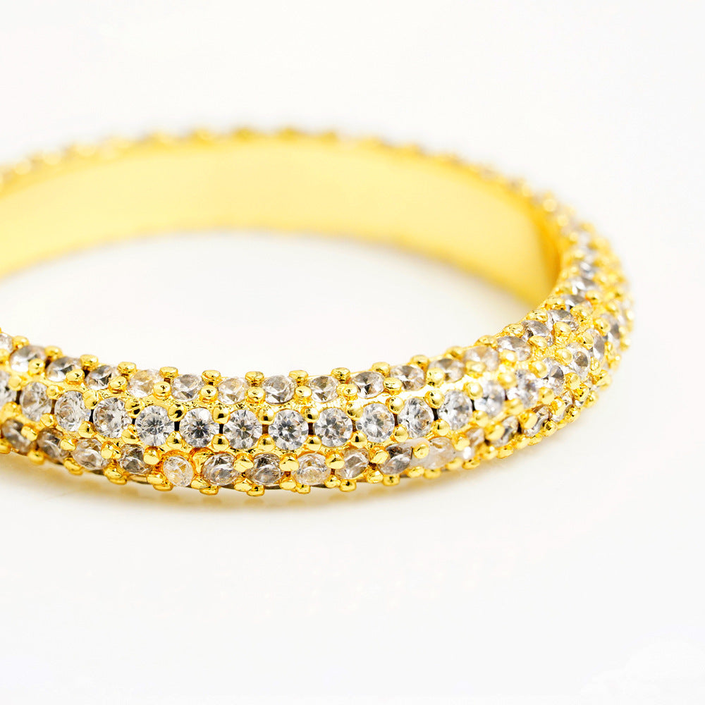 Single Row Diamond Ring