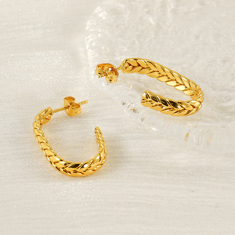 Retro Stud Earrings Female Niche Gold