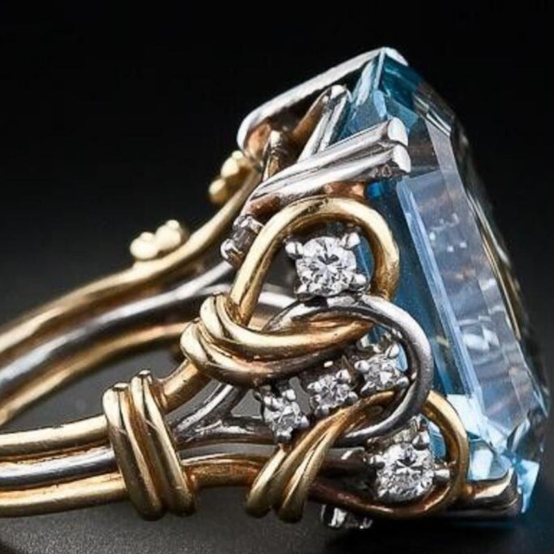 French Retro Geometric Hollow Inlaid Zircon Exquisite Ring